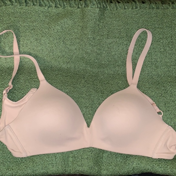 Wacoal T-shirt Lightly Lined Wireless Bra 32B - Picture 2 of 5